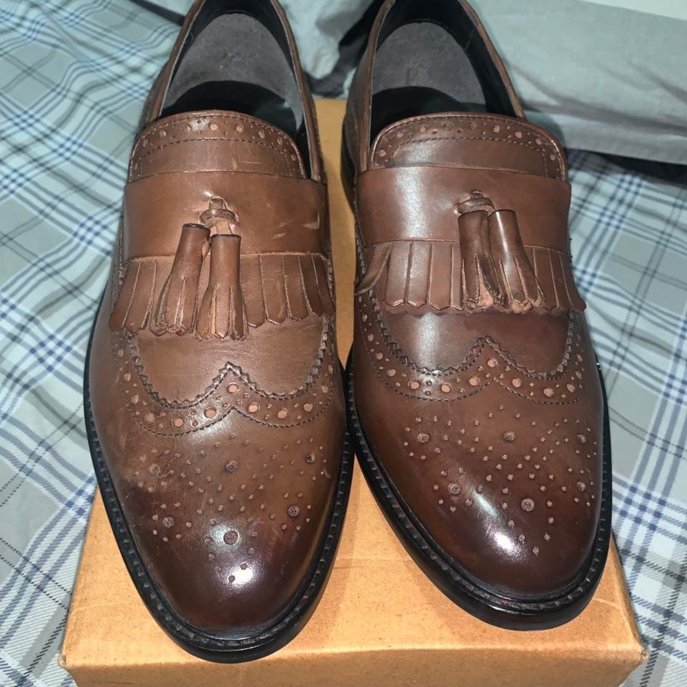 Mens Asos Brown Leather Tassled Loafers. Size UK 11/U.S. 11.5. Never worn.